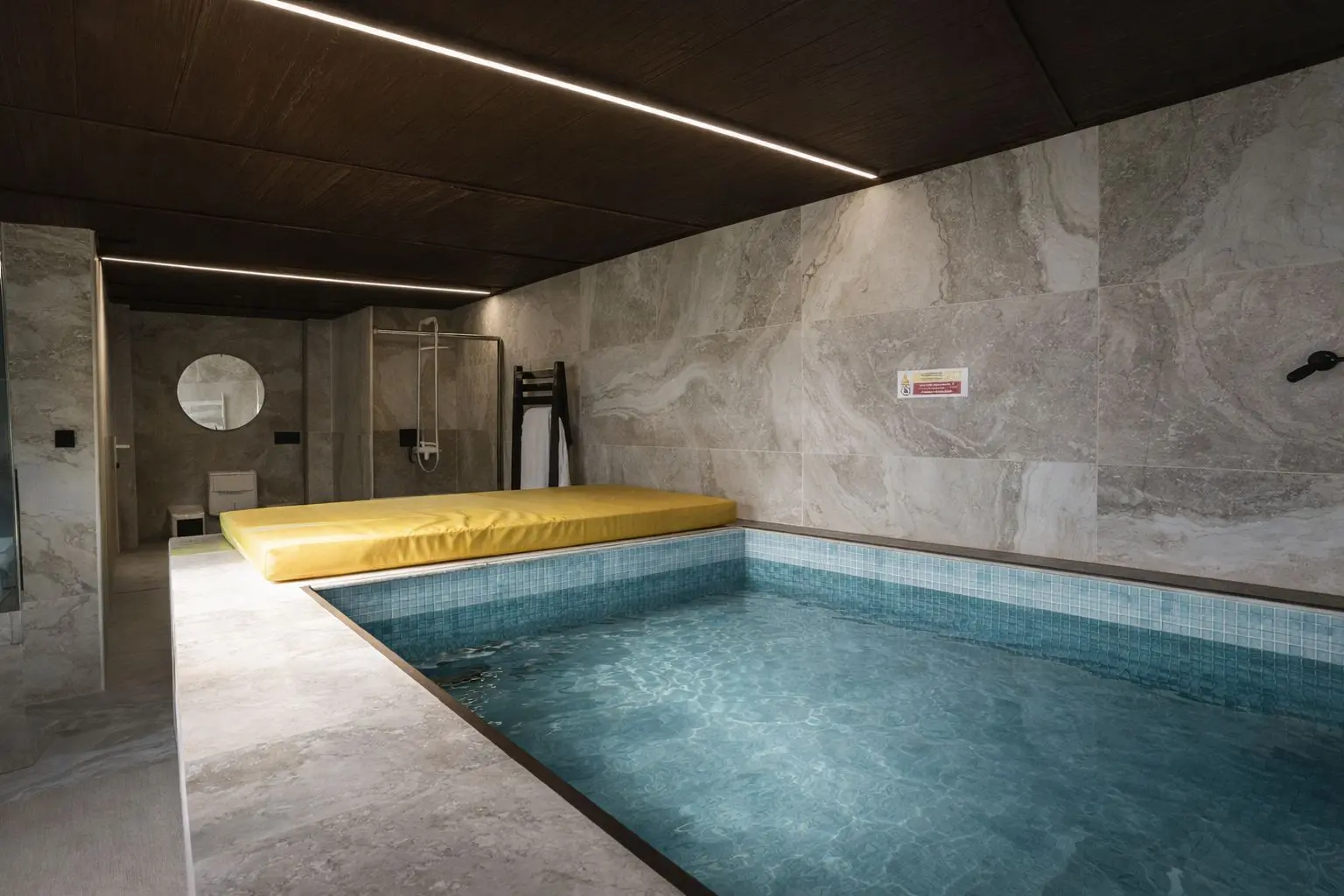 heart &middot; ponie 4